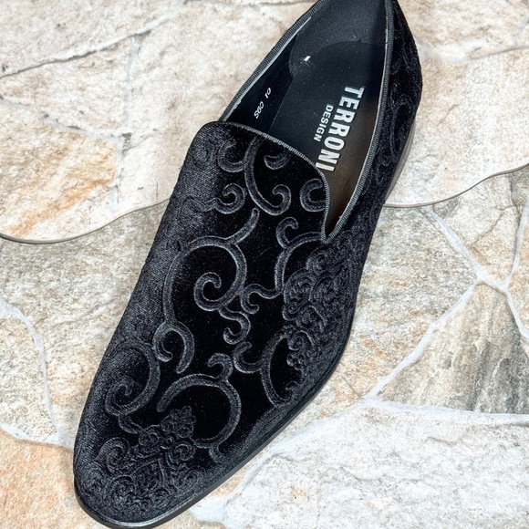 Terroni Black Men\'s Slip-On Dress Shoe-Faux Suede-Paisley Print-Fashionable main image 5